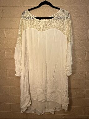 Metaphor white Lace Overlay Blouse